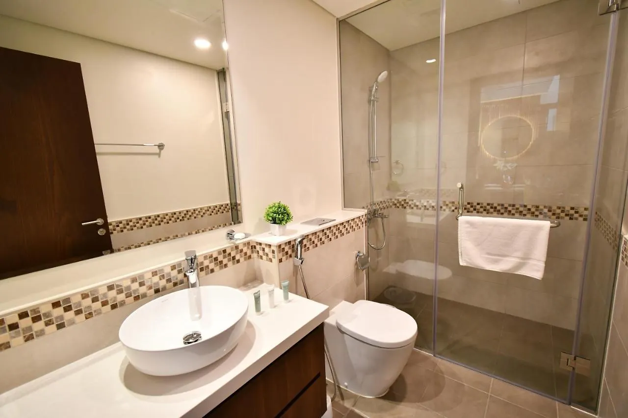Vera Residence-Canal Viewing Dubai Mall Walking 2Br Chic Apt United Arab Emirates